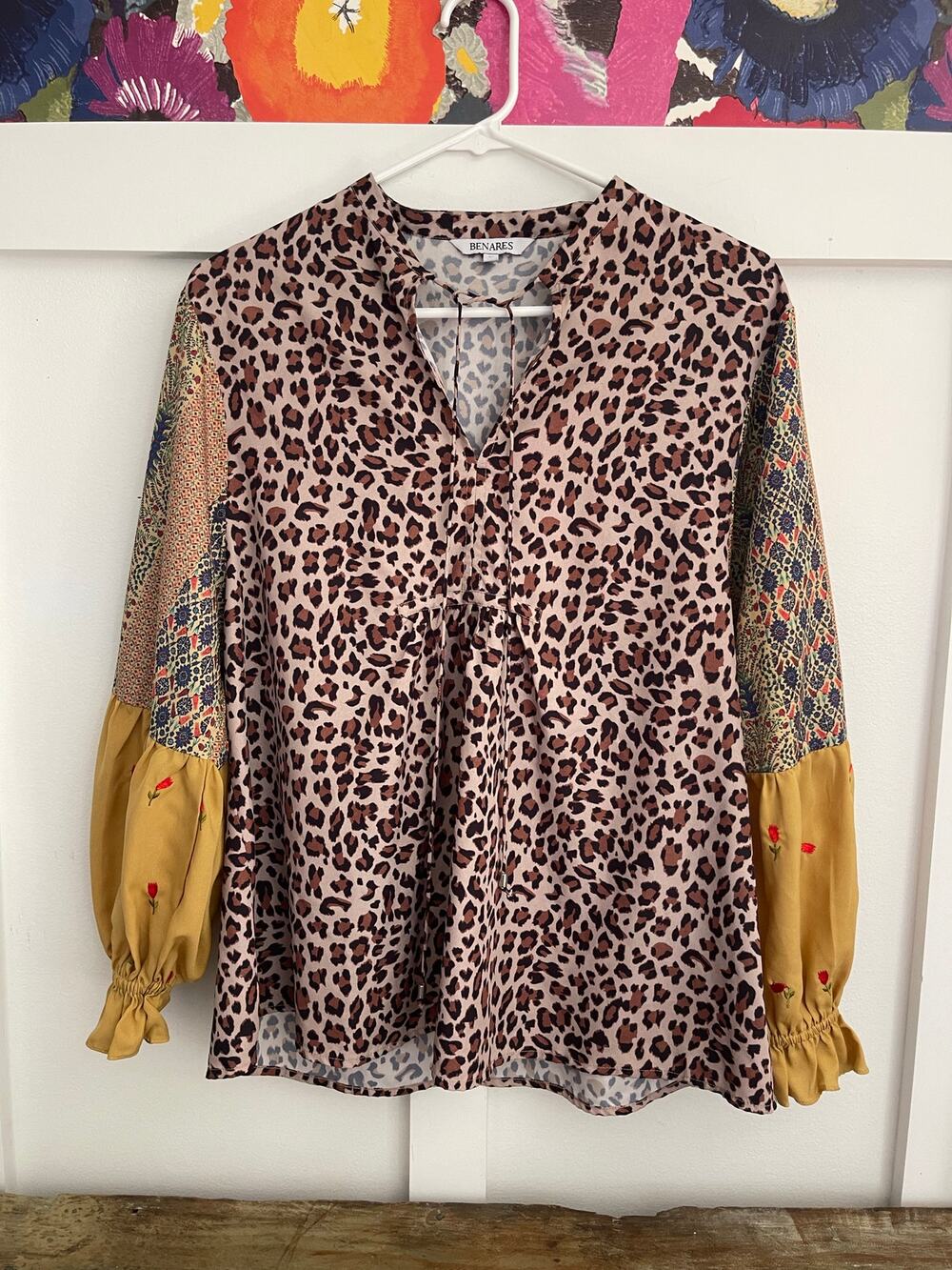 Benares womens medium fun top